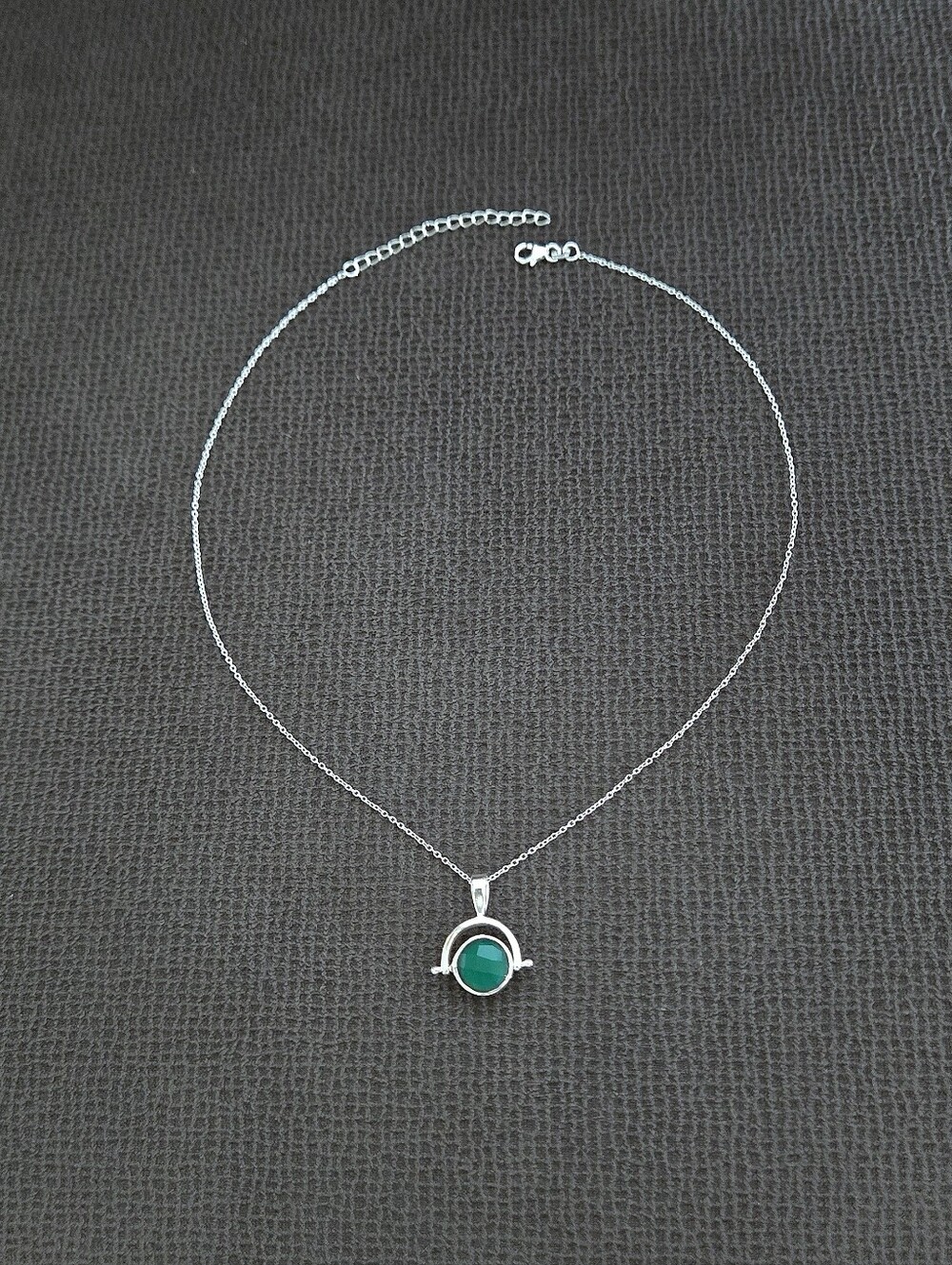 Shivam Rotating Disc💿 Pendant Necklace - NWT